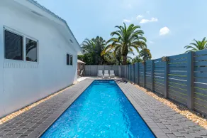 Paradise Getaway, in Pompano Beach, FL, Sleeps 8 - Image 3