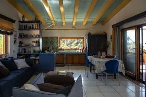 Beachfront apartment with terrace 1st floor - Image 2
