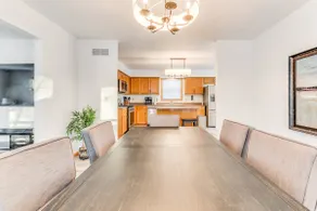 Cozy home in Saint Paul. - Image 3