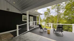 Lazy Daisy-Waterfront Lake House - Image 5