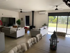 Modern New beautiful house near Geelong sleeps 10 - Image 3