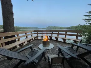 Muskoka Lakehouse w/ Sauna, Hot Tub & Waterfalls - Image 5