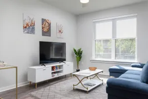 Cozy Townhome ~5 min to DT RVA, VCU & James River - Image 2