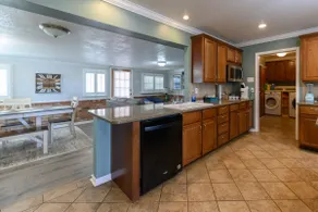 Cozy and Spacious Home - Image 5