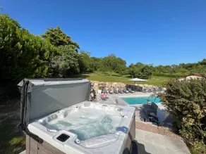 *Villa in Loire*, La Charité/L with HOT TUB & Pool. - Image 3
