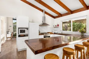 Point Lonsdale Beach House - Family Golf & EV - Image 2