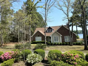 Lakefront on The Point - Image 2