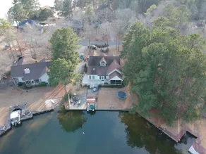 Lakefront on The Point - Image 5