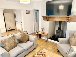 Cottage,Cinema Room,Log Burner - Image 3