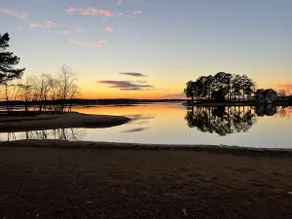 Lake Wateree SC Waterfront Home 3B/2Ba w/ King Bed, Loads of Amenities & Dock! - Image 5