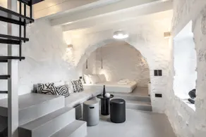 Kamara Private Stay - Image 2
