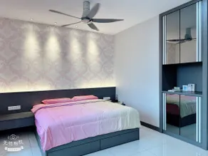 ROYAL PALACE HOMESTAY - Image 2