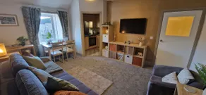 Mains Street Retreat - Image 4