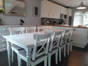 Pear Tree House - Image 5