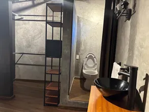 Modern loft in the heart of downtown - Image 5
