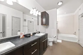 Minimalistic Unit in Bishop Arts - Image 4