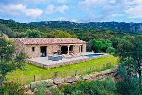 Luxury Sheepfold ”Cedrat” in Figari rated 5* - Image 4