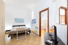 Oasis of comfort in the center: Queen Suite & Wifi - Image 2