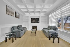 Lake Ontario Stylish Family-friendly House - Image 2