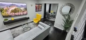 Modern home near JFK/UBS Arena/ Casino - Image 2