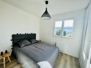 2 rooms – Air-conditioned – Close to Airport - Image 5