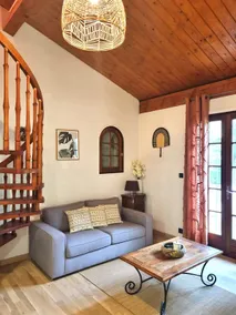 Nice little house with garden - Image 5