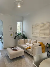 Stunning Historic Upscale Toronto Home - Image 3