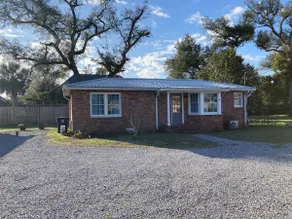 Classic cottage in the Cove - Image 3