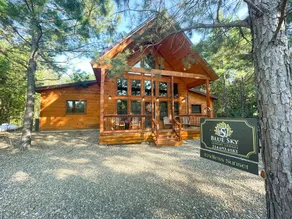 The Cozy Endless Sunset Cabin! - Image 2