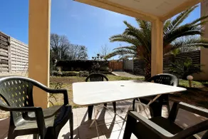 Apartamento 'Un Temps Pour Soi' com terraço privado, jardim privado e acesso Wi-Fi - Image 2