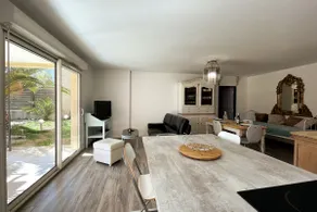 Apartamento 'Un Temps Pour Soi' com terraço privado, jardim privado e acesso Wi-Fi - Image 3