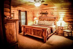 Moose Lodge - Image 5