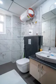 1BHK Serviced Apartment Near Sikanderpur Metro GGN - Image 3