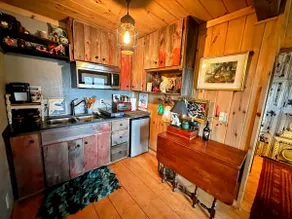 Cozy Suite With Mountain Views Near Boone - Image 3