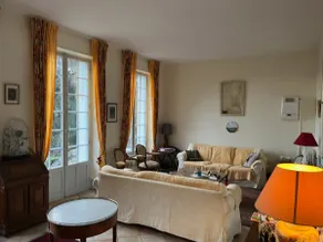 Large house at the foot of Sancy. - Image 2