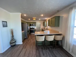 Water Views, 1 Min Walk to Ocean Access, Sleeps 10 - Image 4