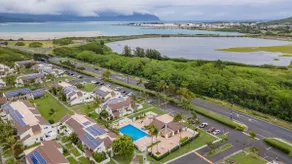 Kailua Townhouse 30 day rental period 2x2 1050 Sft - Image 3