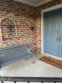 Spacious & Centrally located in CHS Lowcountry - Image 2