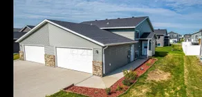Stylish West Fargo Stay JUST OFF I94 - Image 3