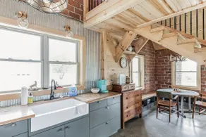Truelove Chalet - Rustic, Glam Cabin Retreat! - Image 5