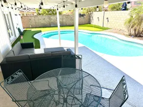 Luxury 4/bed w/Pool & Putt Grn - Image 5
