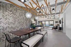 Designer Home w/ Pool.  Modern Design. Walk to DT Gilbert - Image 2