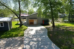 Accessible Lake Hamilton 2 House Estate Sleeps 20 - Image 2