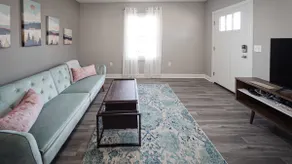 Delightful airy remodeled 1 1 Elsas - Image 4