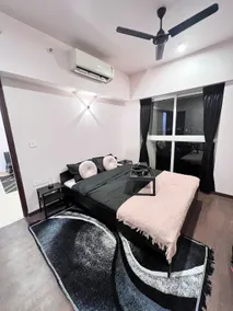 Pvt Jacuzzi: Golf Luxury @river front 22nd floor - Image 3