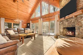 HotTub-FirePit-8MintoWisp-Arcade-4BD-NoCleaningFee - Image 3