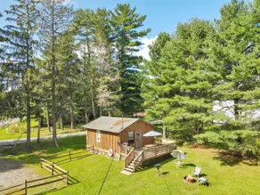 Country Cabin 115 acres Cabin #1 *** has WiFi - Image 3