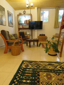 Isabel's ~ Hosting in the Galilee - Image 5