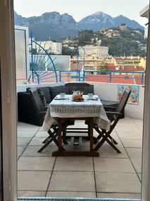 2P - terrace - beach - Image 3