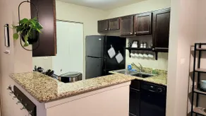 Balcony, Pond View, Washer Dryer, Smoke Free - Image 2